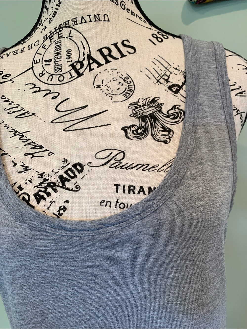 Gap Women’s Medium Heathered Gray Scoop Neck Legging Tank Camisole Top - Picture 5 of 6